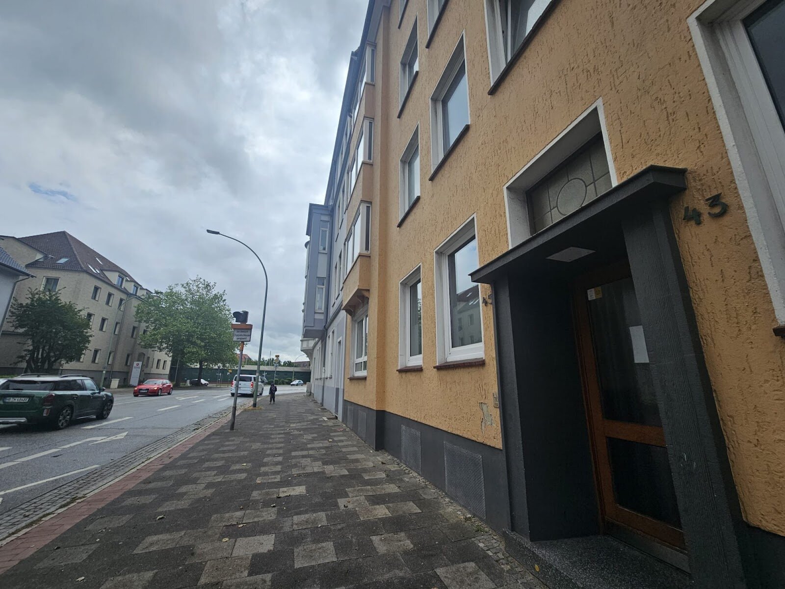 Borriesstr. 43,45, 27570 Bremerhaven