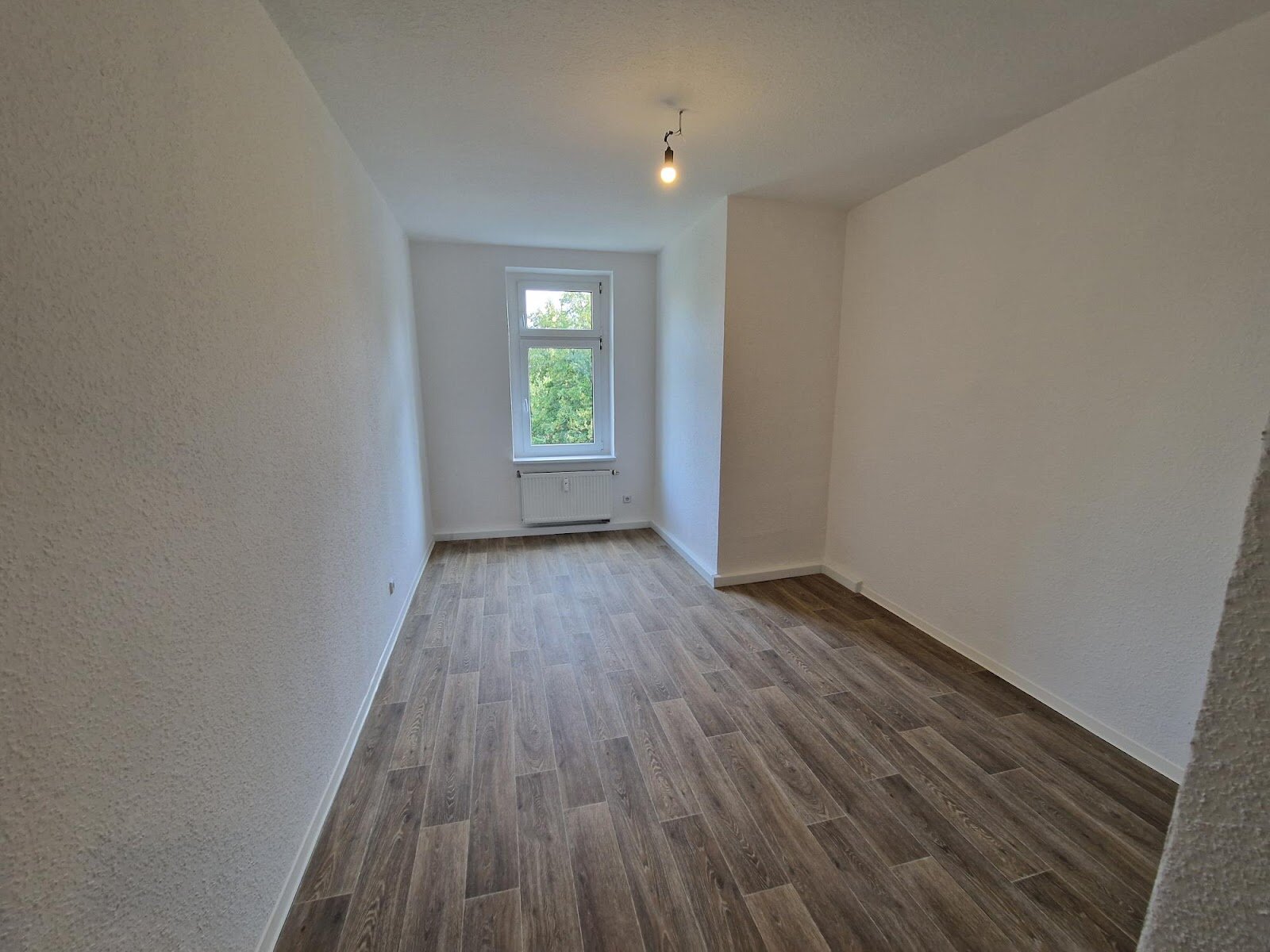 Macherner Straße 4, 04318 Leipzig