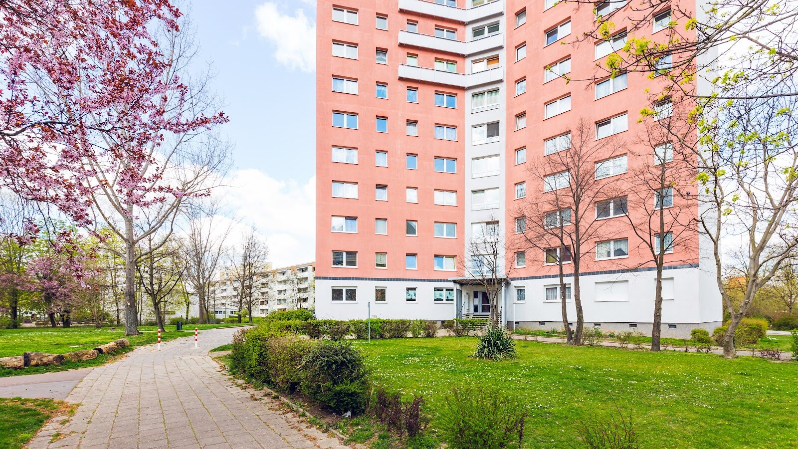 Carl-Schorlemmer-Ring 28, 06122 Halle (Saale)