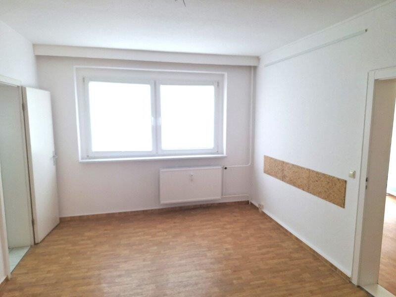 Einsteinstraße 30, 17036 Neubrandenburg