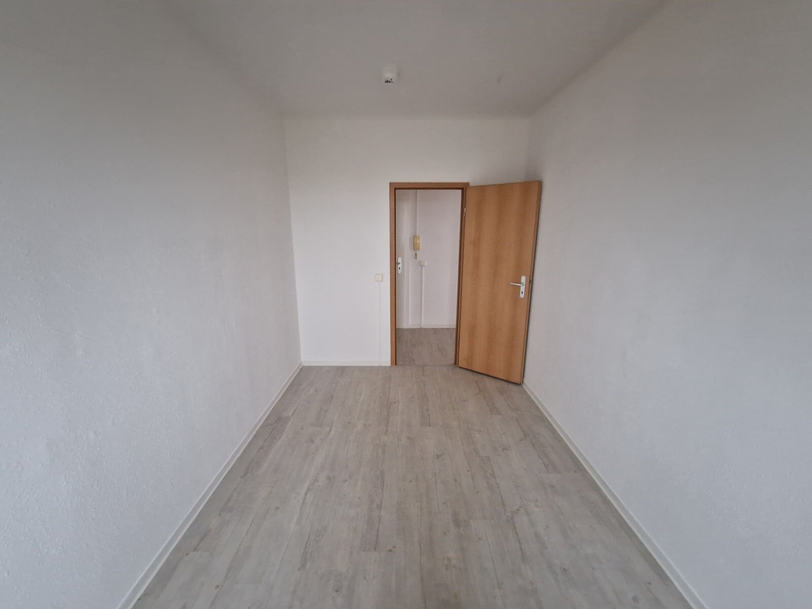 Rosa-Luxemburg-Allee 57, 14772 Brandenburg an der Havel