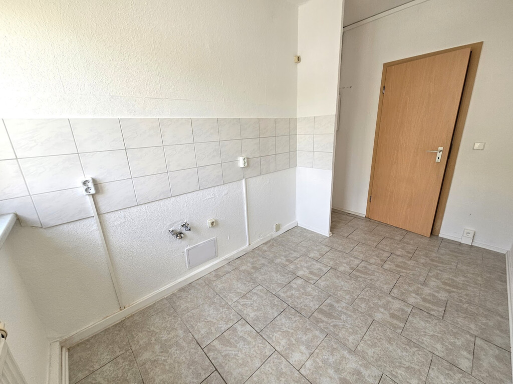 Ufaer Straße 15, 06128 Halle (Saale)